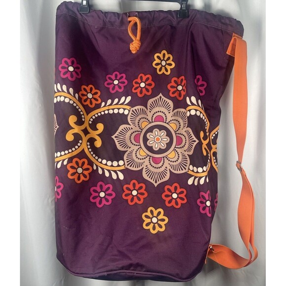 Vera Bradley Handbags - Vera Bradley XL Travel Laundry Duffle Tote Bag In Safari Sunset